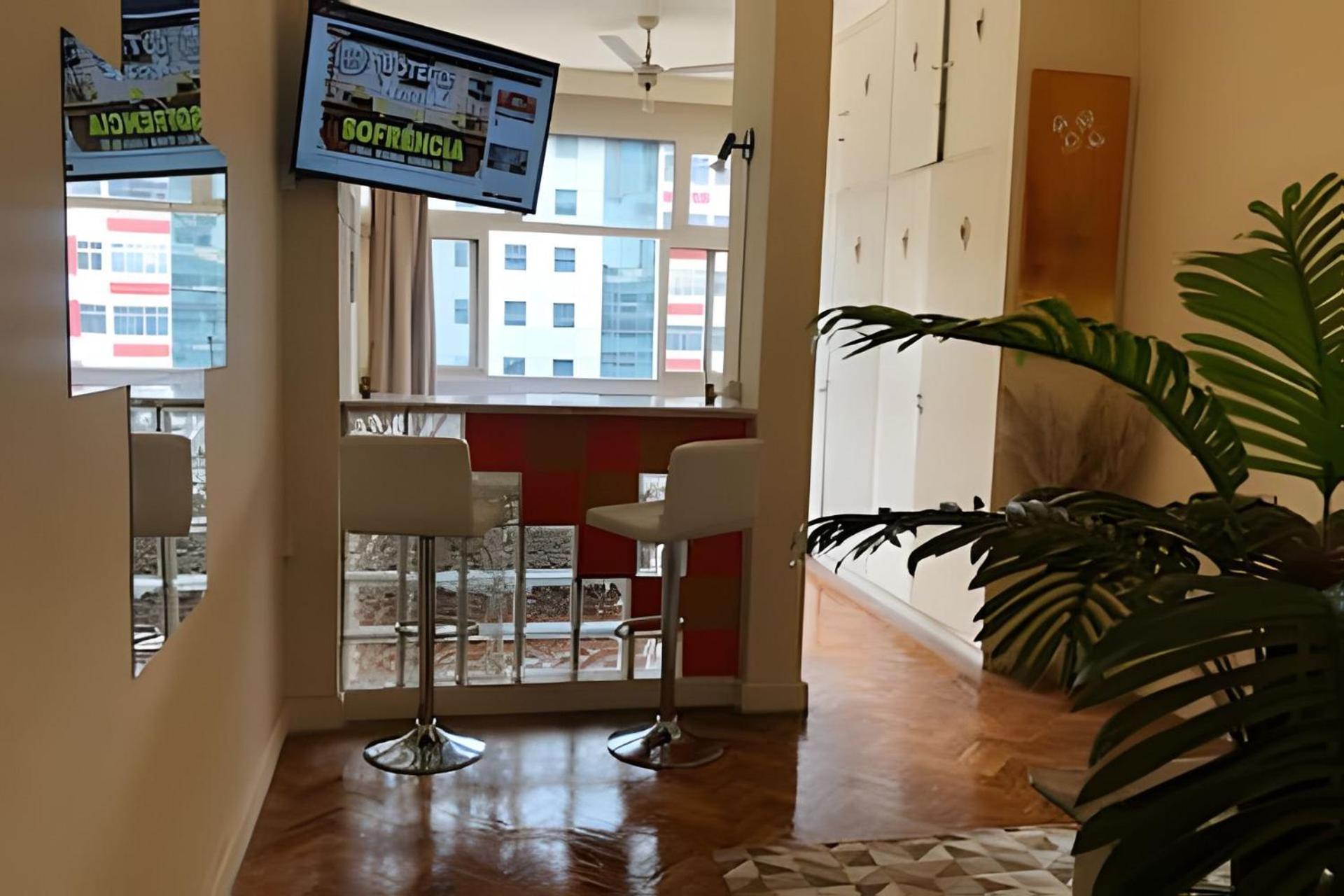 Apartamento Em Copacabana Com Vista Lateral Do Mar Ρίο ντε Τζανέιρο Εξωτερικό φωτογραφία