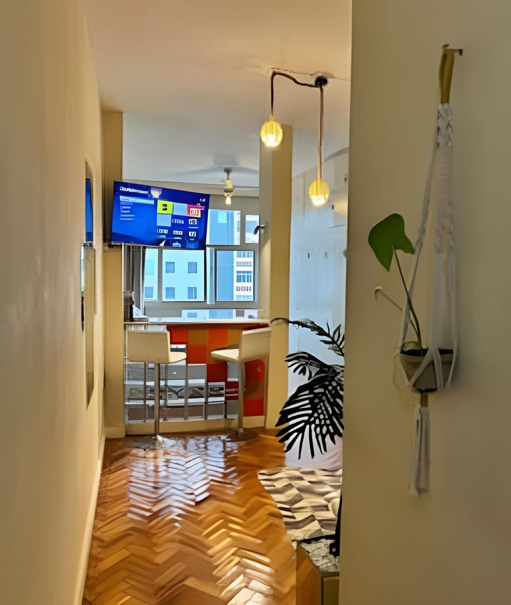 Apartamento Em Copacabana Com Vista Lateral Do Mar Ρίο ντε Τζανέιρο Εξωτερικό φωτογραφία